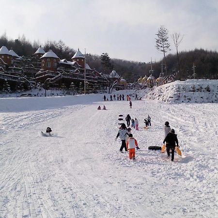 Elf Resort Hotel Pyeongchang Bagian luar foto